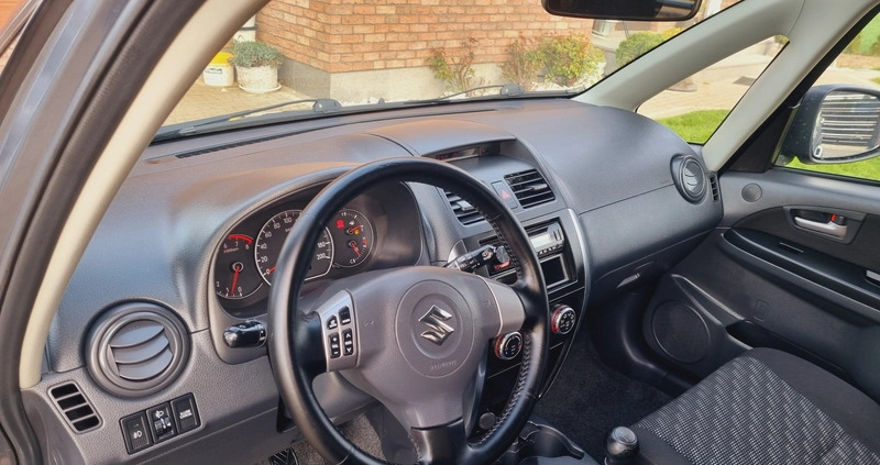 Suzuki SX4 cena 24900 przebieg: 152000, rok produkcji 2009 z Tuchola małe 407